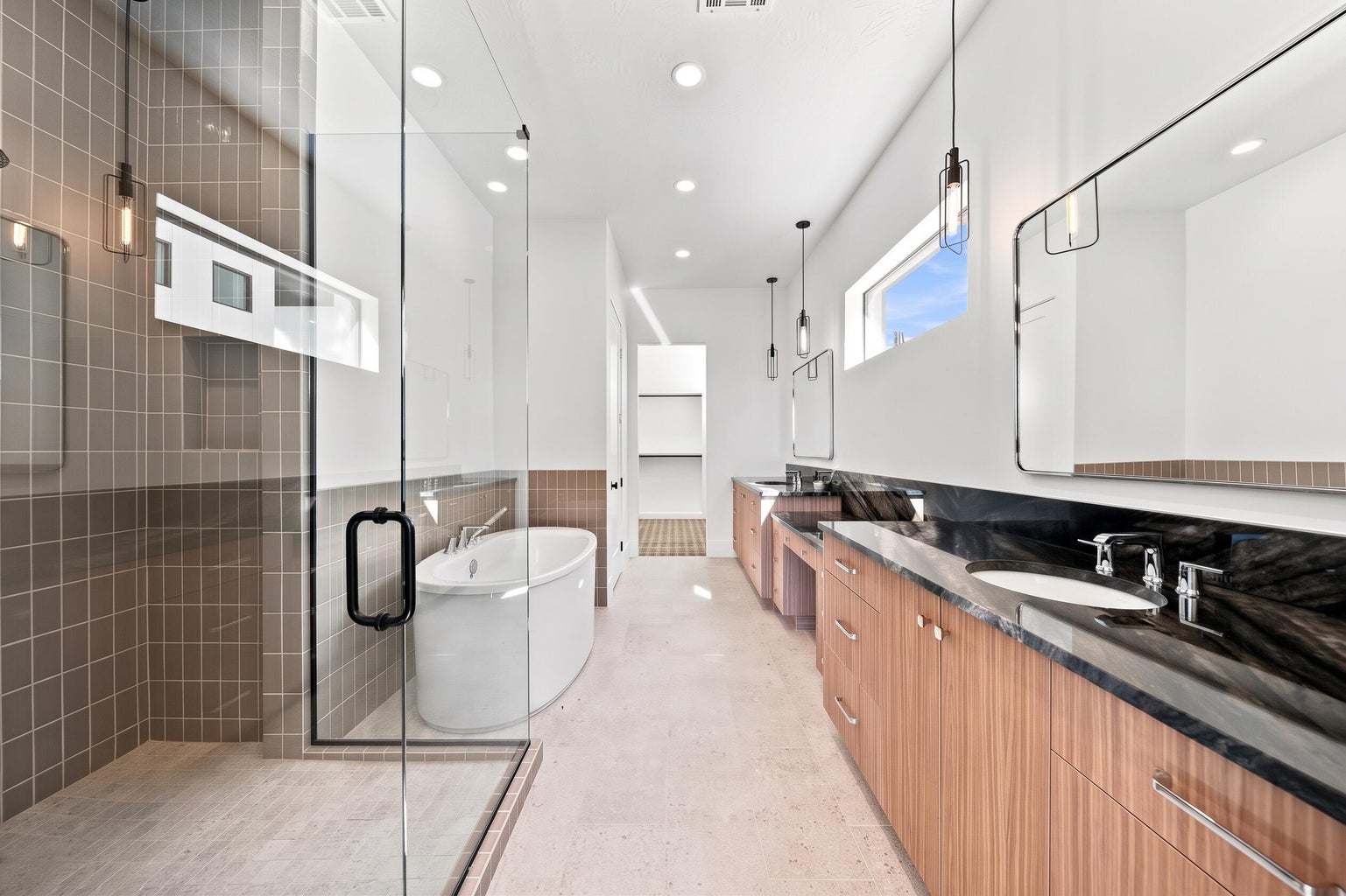 large master bathroom
